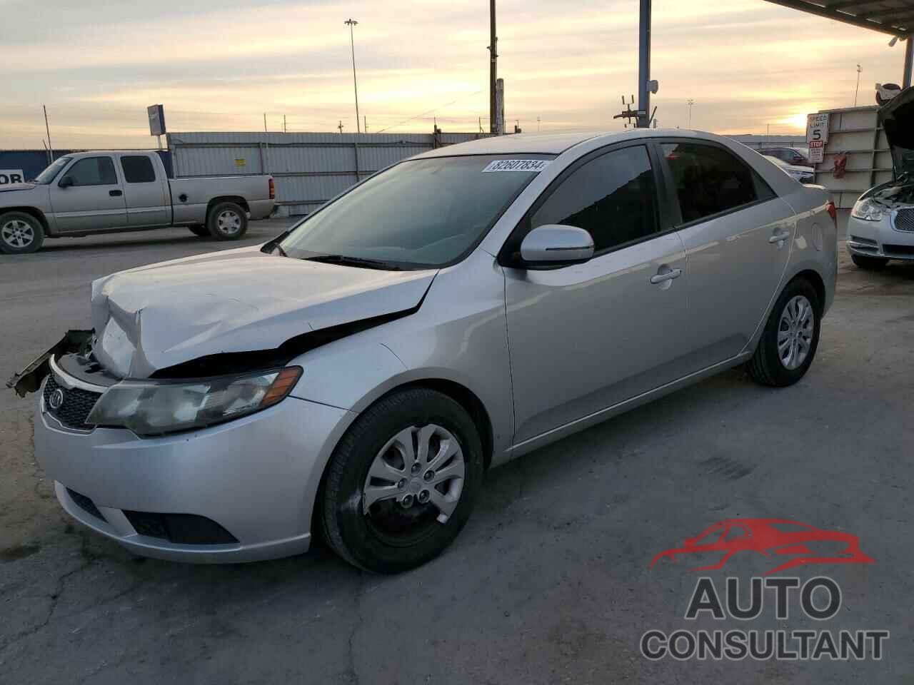 KIA FORTE 2011 - KNAFU4A23B5351963