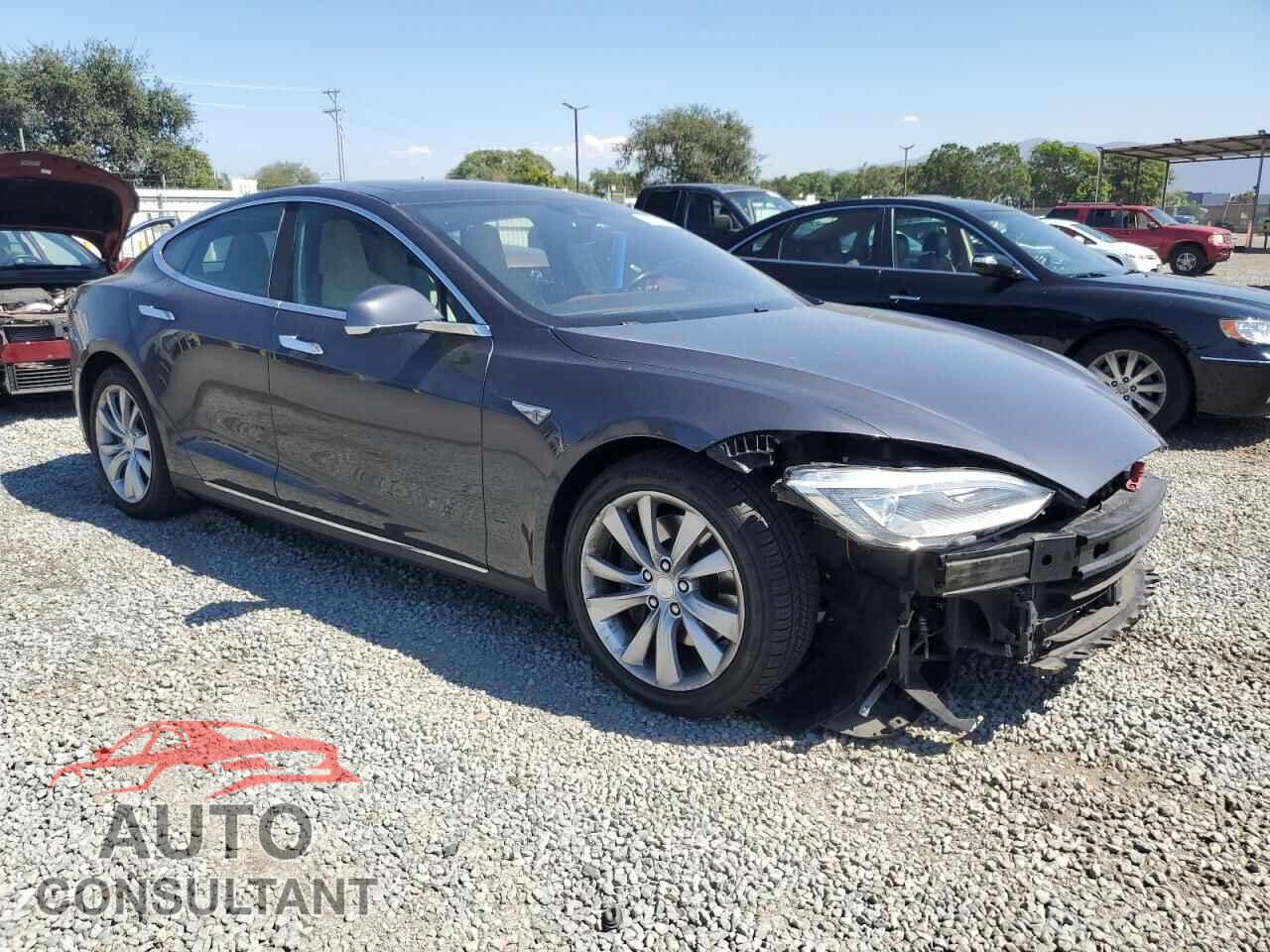 TESLA MODEL S 2015 - 5YJSA1H20FF096563