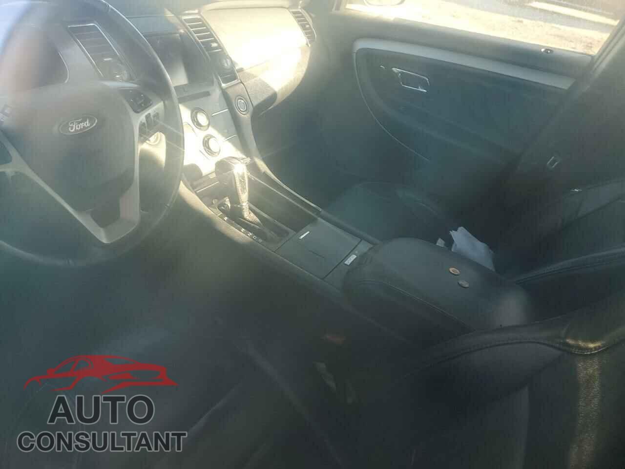 FORD TAURUS 2015 - 1FAHP2E99FG193966