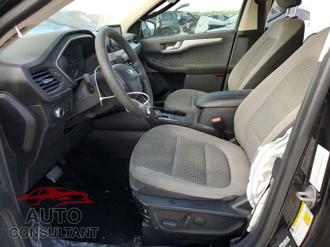 FORD ESCAPE 2020 - 1FMCU0G65LUA31393