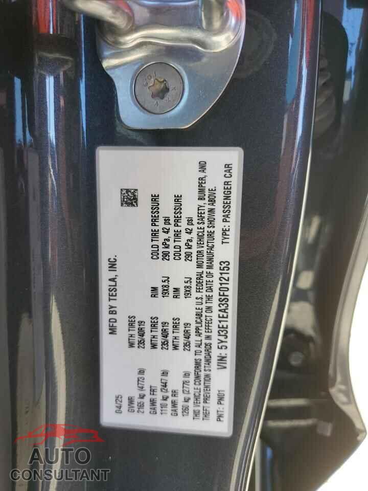 TESLA MODEL 3 2025 - 5YJ3E1EA3SF012153