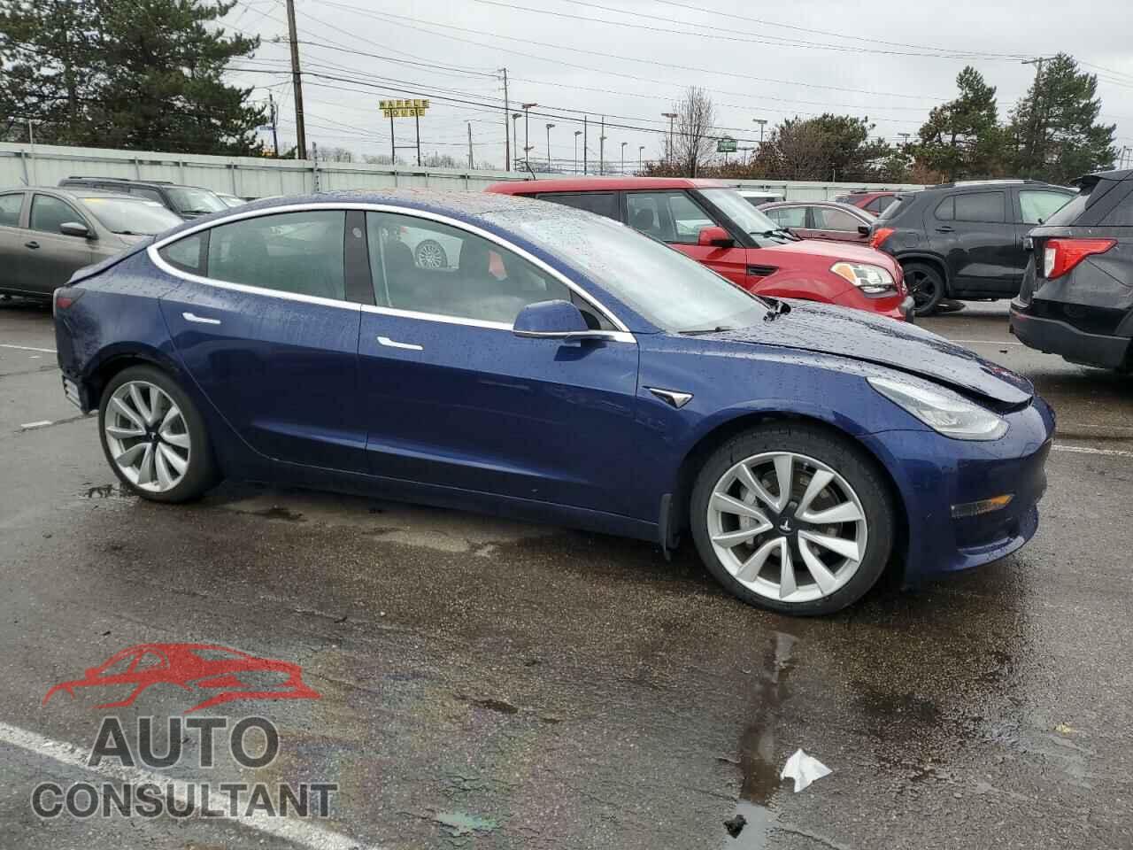 TESLA MODEL 3 2018 - 5YJ3E1EB3JF117556