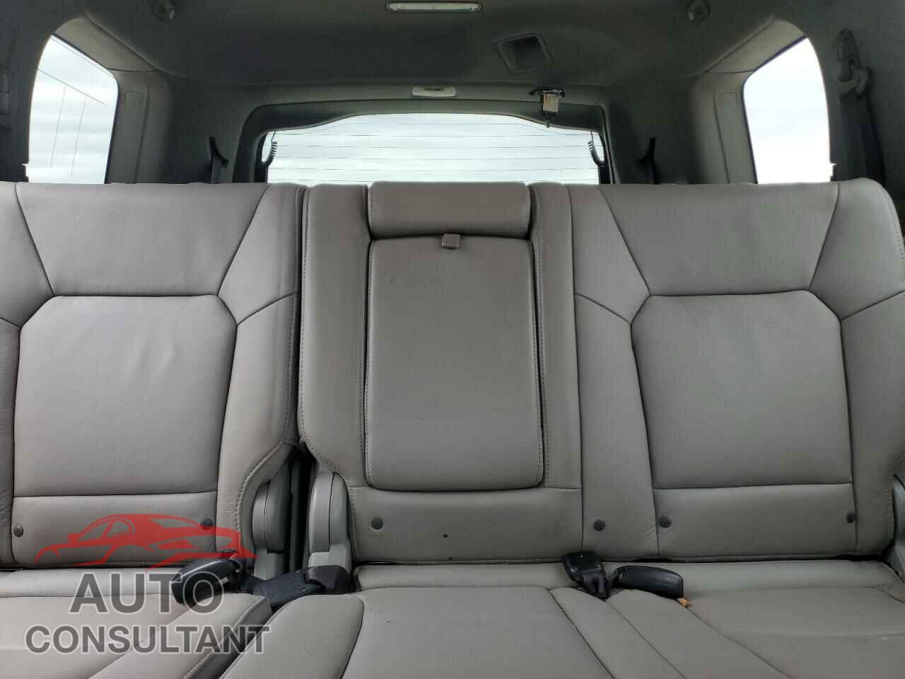 HONDA PILOT 2012 - 5FNYF3H56CB029530