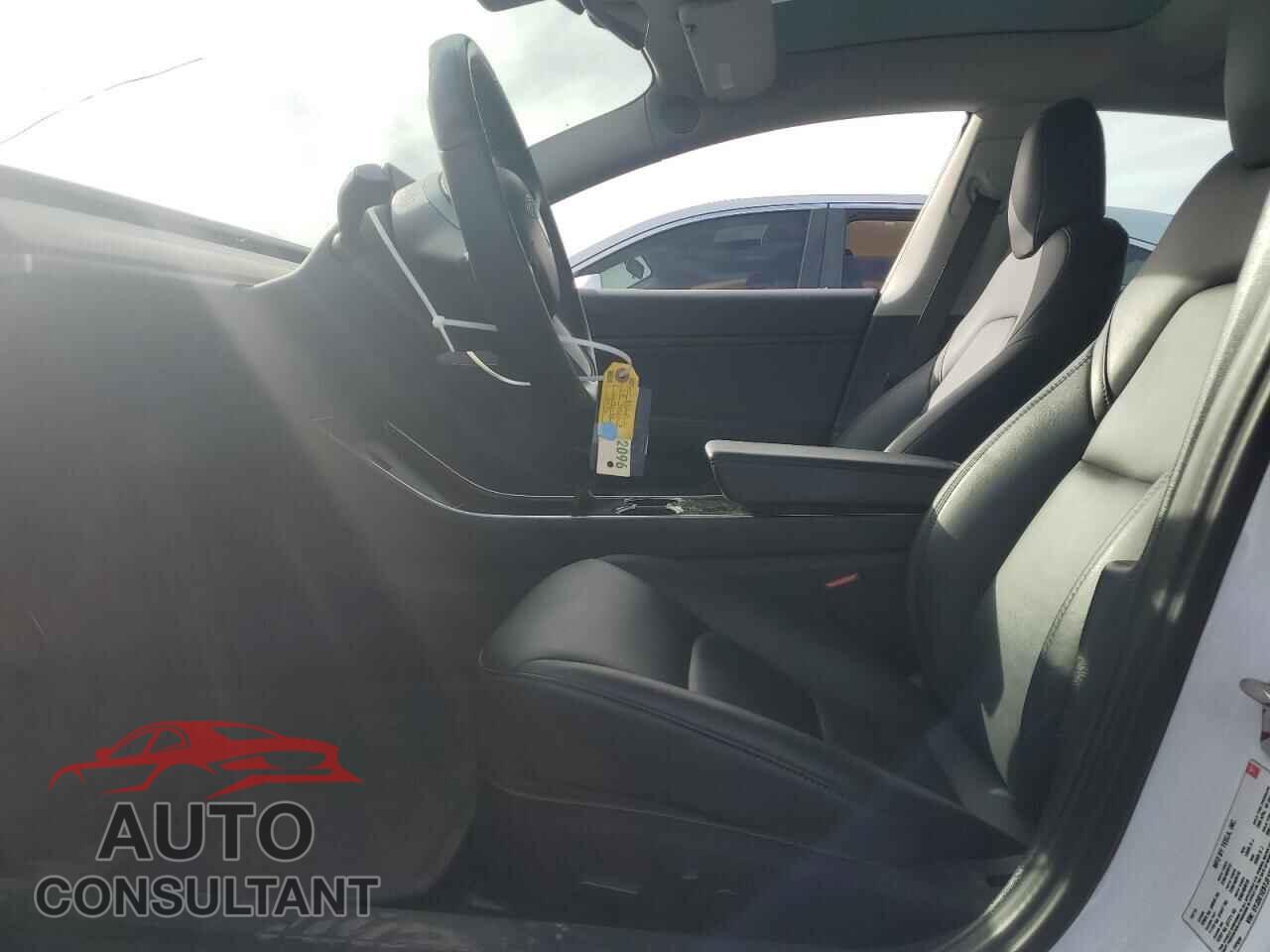 TESLA MODEL 3 2018 - 5YJ3E1EB7JF122016