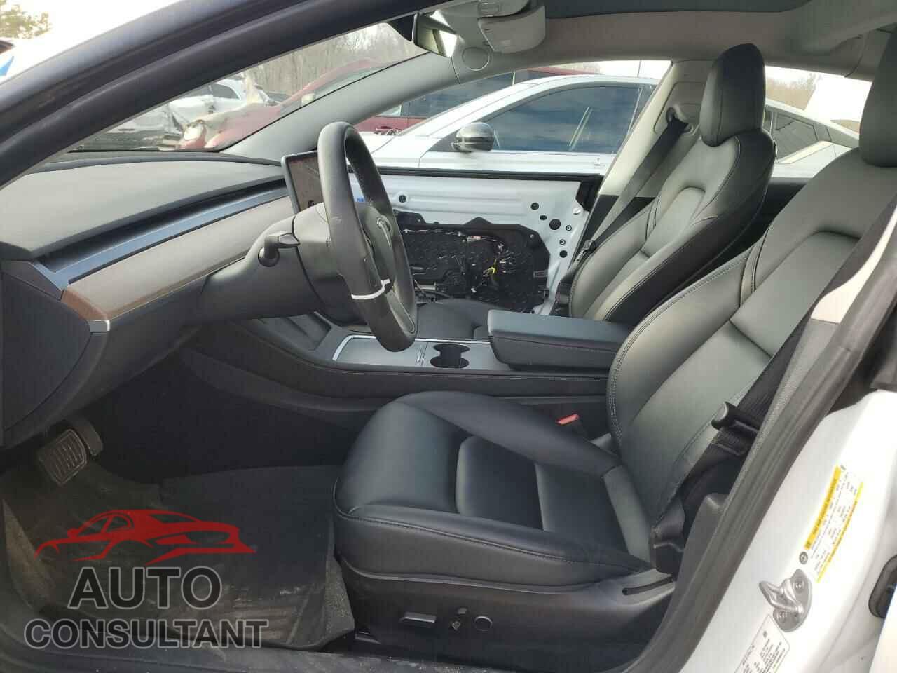 TESLA MODEL 3 2022 - 5YJ3E1EA5NF326052