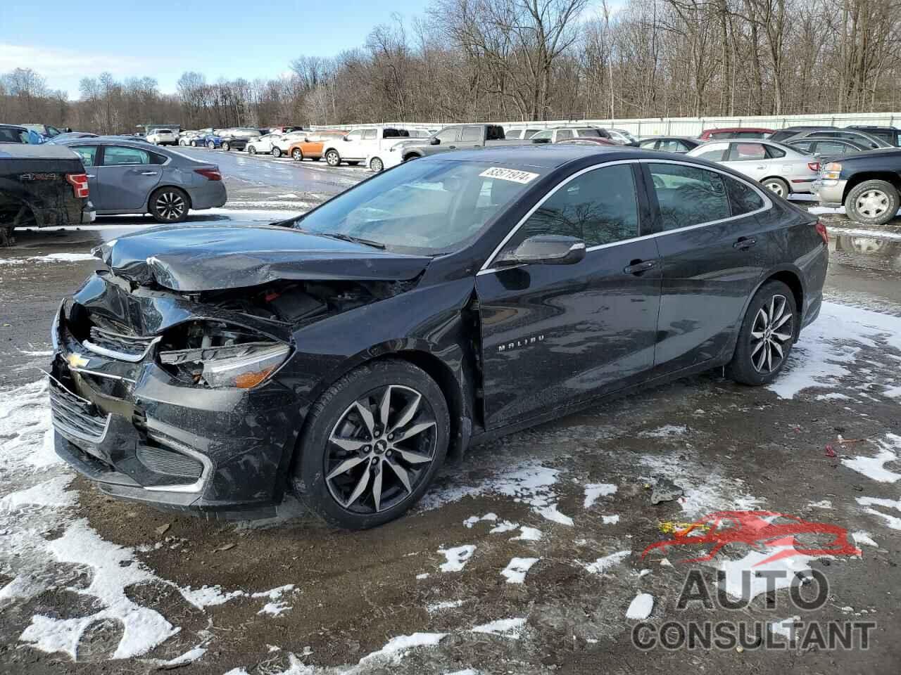 CHEVROLET MALIBU 2018 - 1G1ZD5ST3JF253689