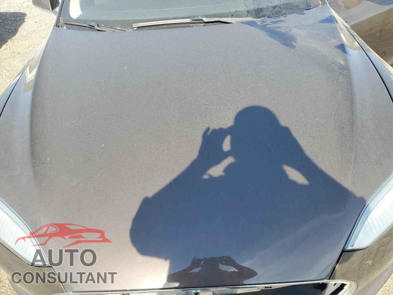 TESLA MODEL S 2013 - 5YJSA1DNXDFP11472