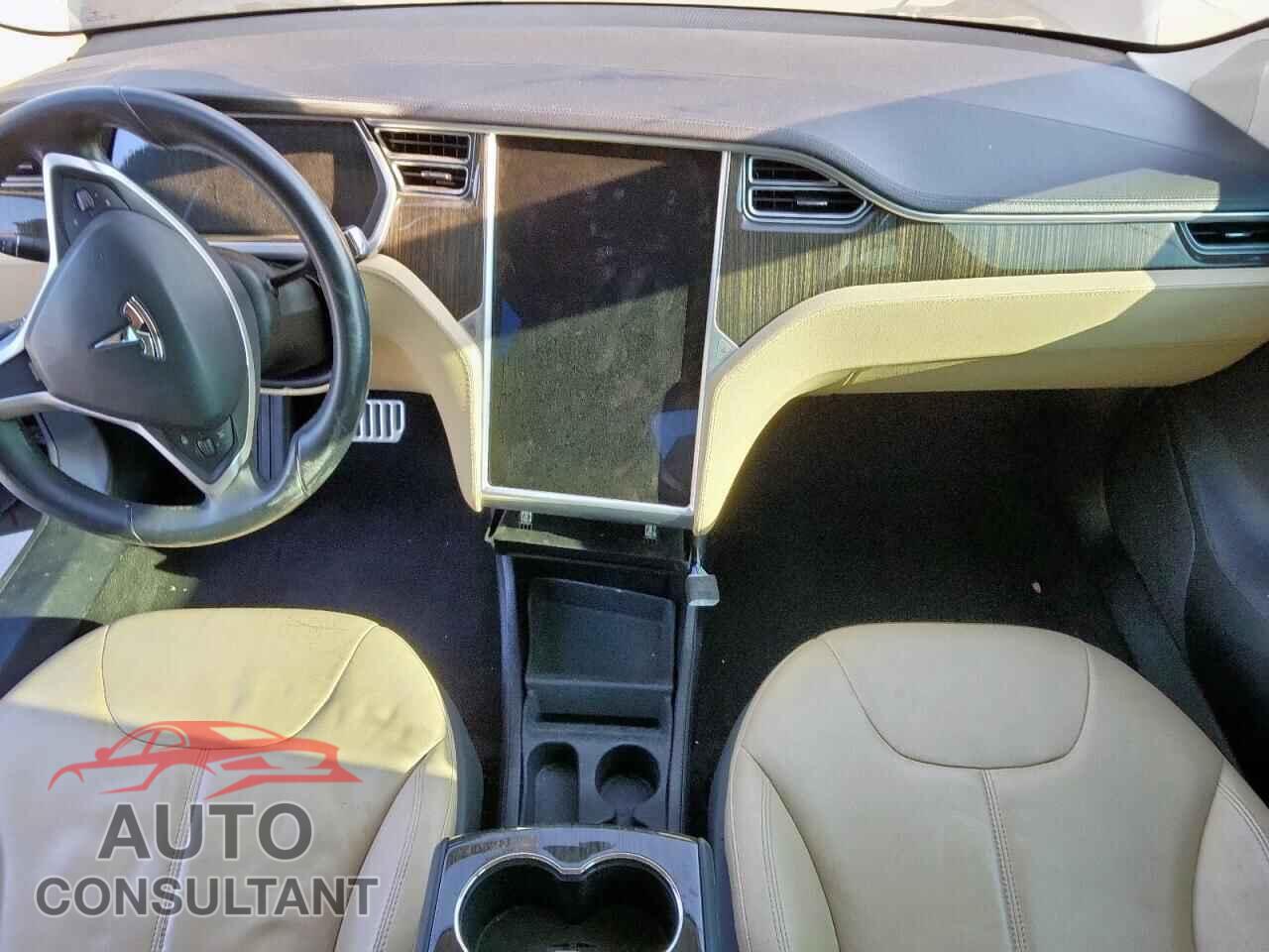 TESLA MODEL S 2013 - 5YJSA1CN4DFP13171