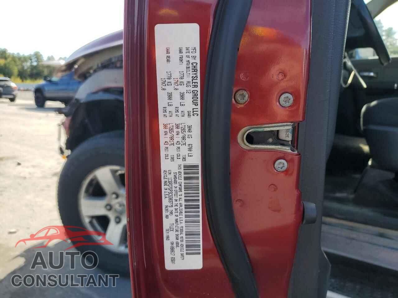 DODGE RAM 1500 2012 - 1C6RD7GP3CS303779