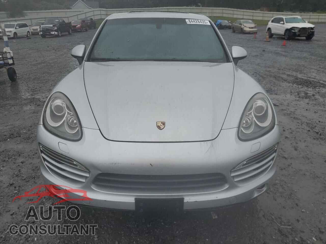 PORSCHE CAYENNE 2012 - WP1AA2A2XCLA10260