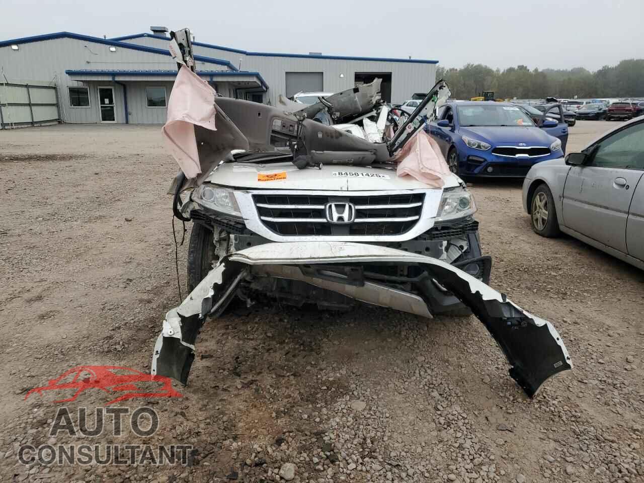 HONDA CROSSTOUR 2014 - 5J6TF2H59EL000988