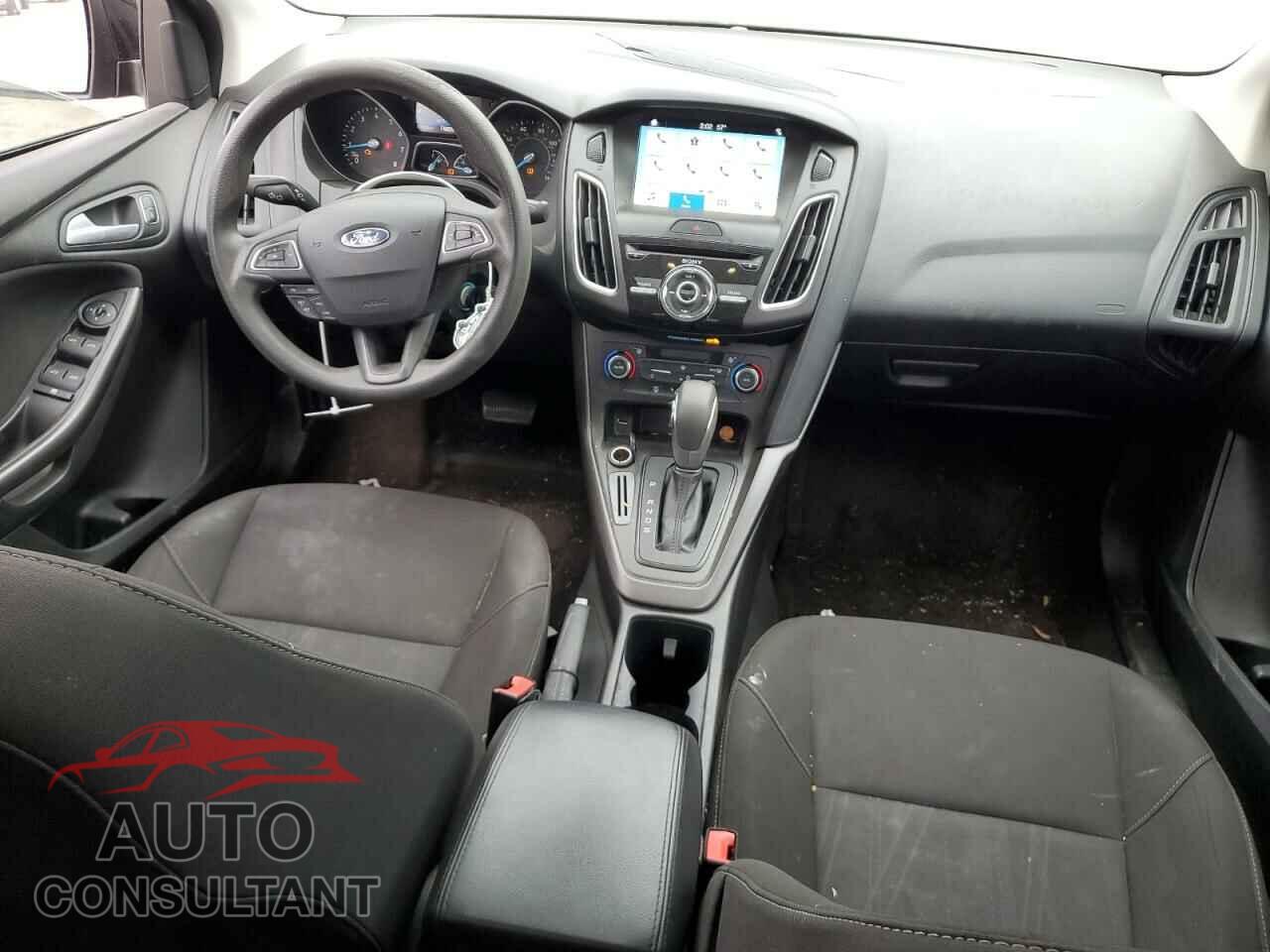 FORD FOCUS 2017 - 1FADP3H25HL244800