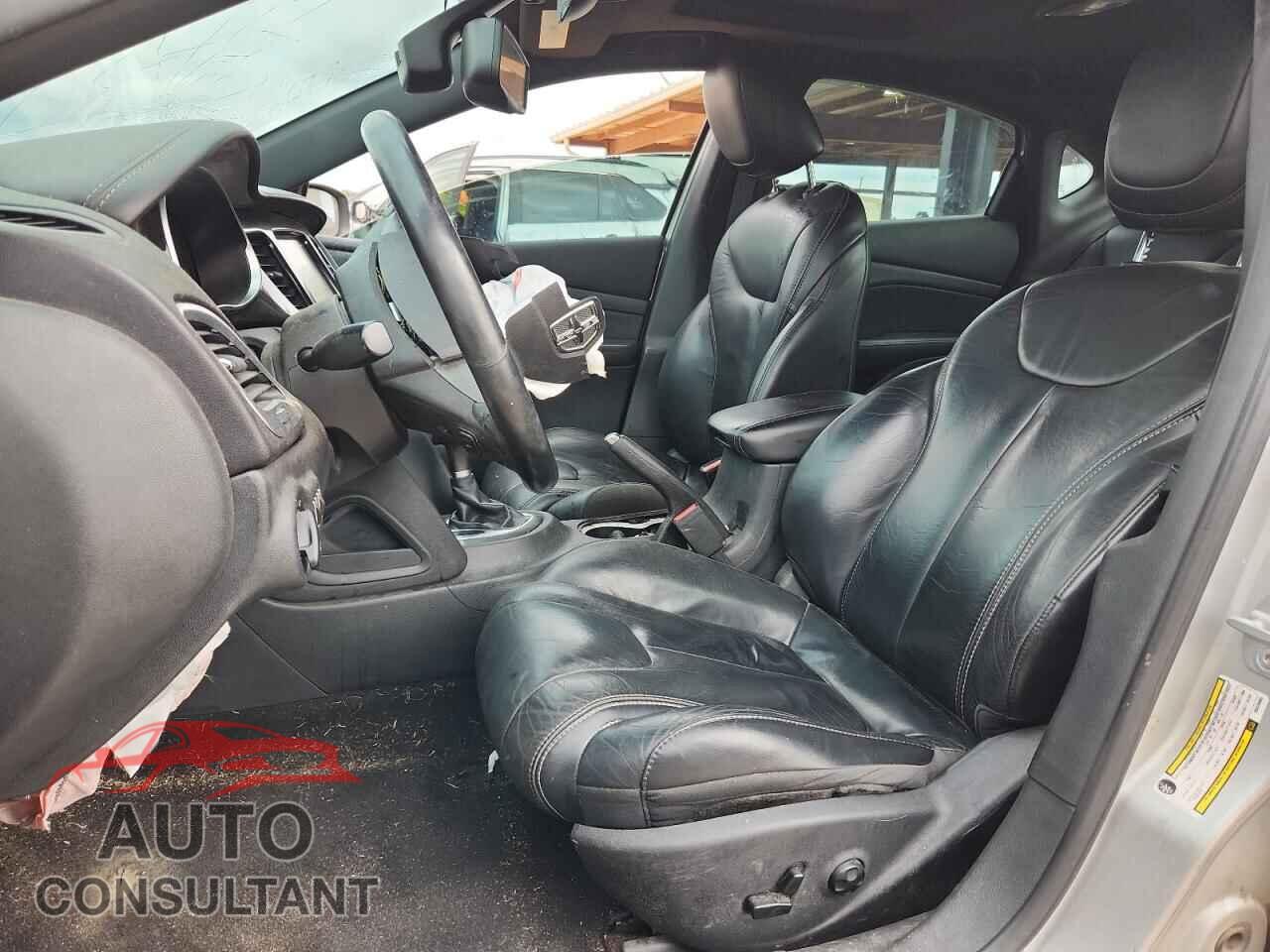 DODGE DART 2013 - 1C3CDFCH1DD226802