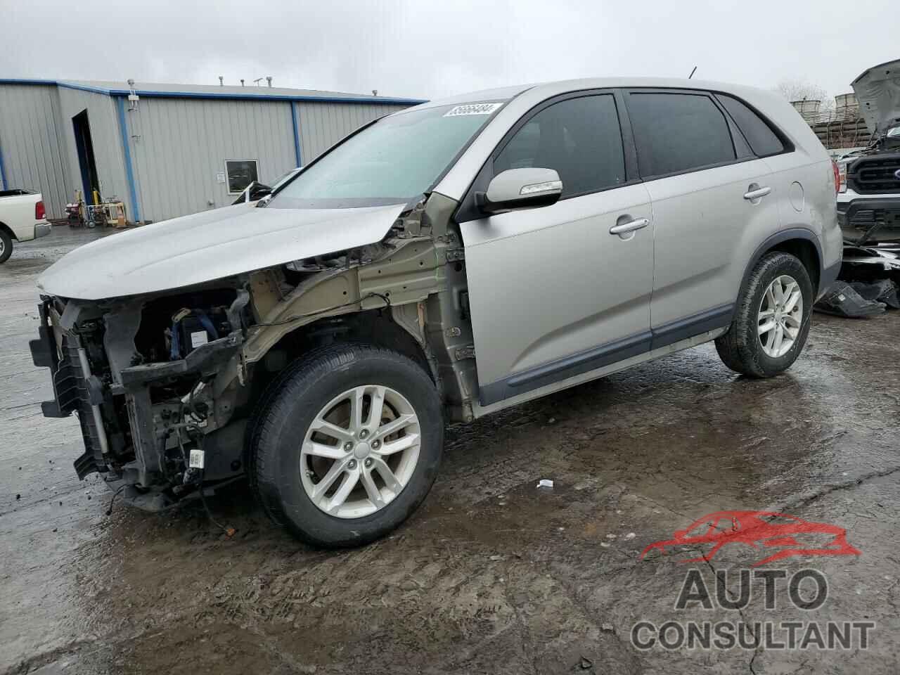 KIA SORENTO 2015 - 5XYKT3A61FG566756