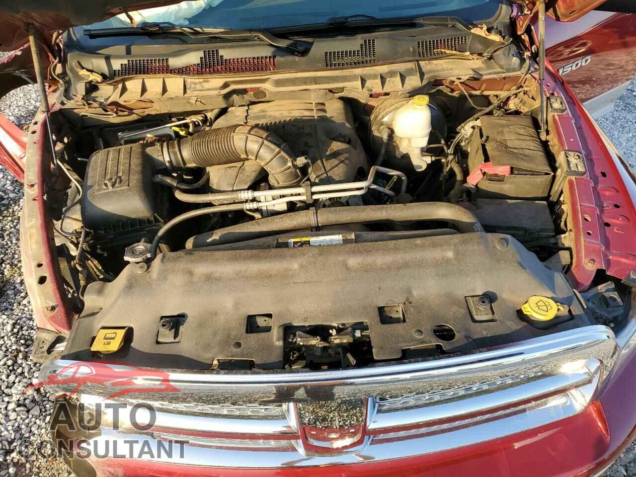 DODGE RAM 1500 2012 - 1C6RD7NT2CS252811
