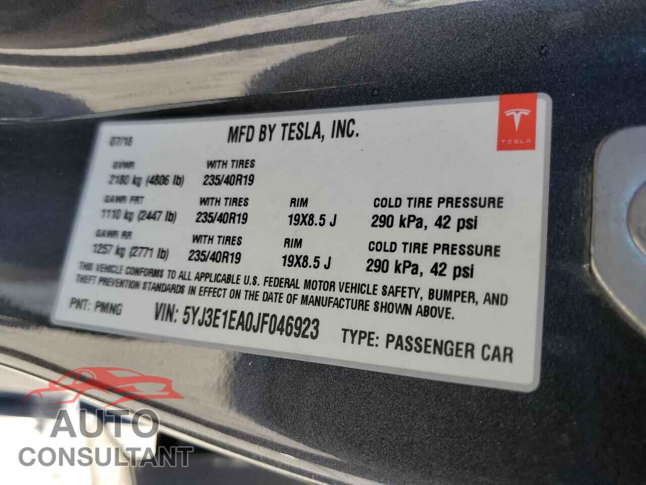 TESLA MODEL 3 2018 - 5YJ3E1EA0JF046923