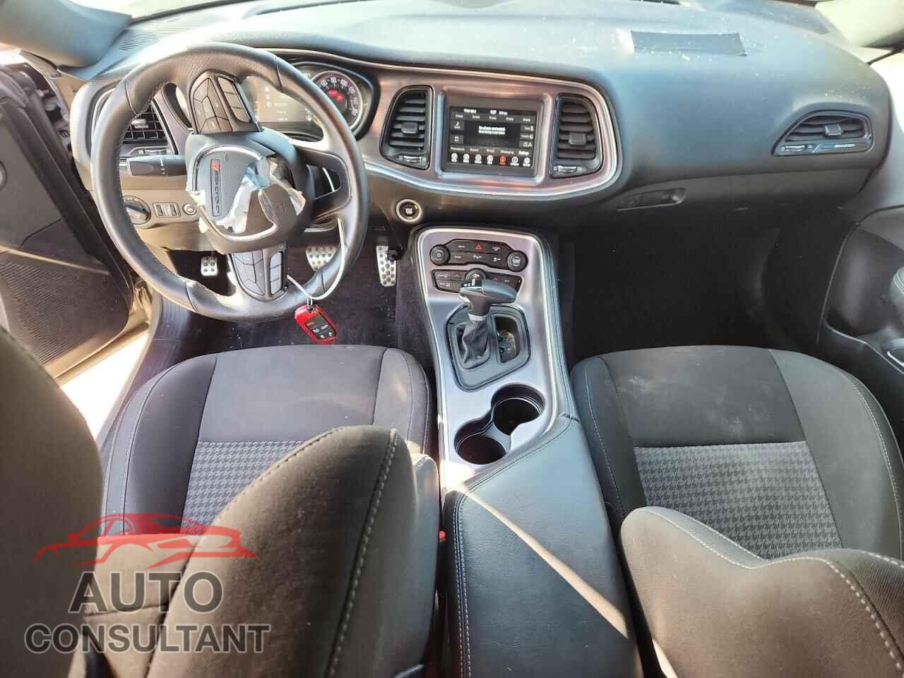 DODGE CHALLENGER 2018 - 2C3CDZBT8JH334551