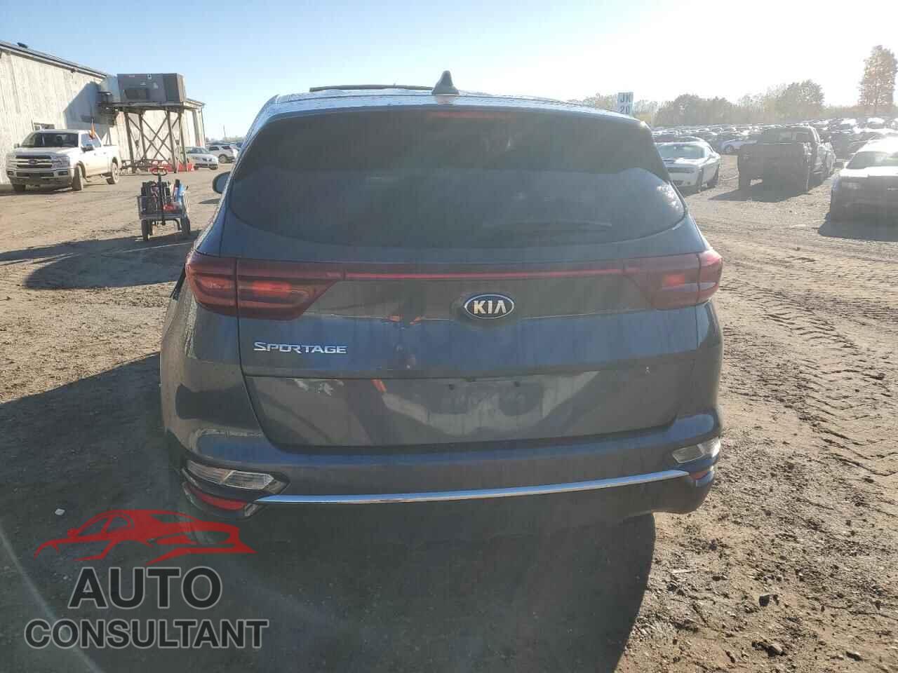 KIA SPORTAGE 2021 - KNDPMCAC4M7851003
