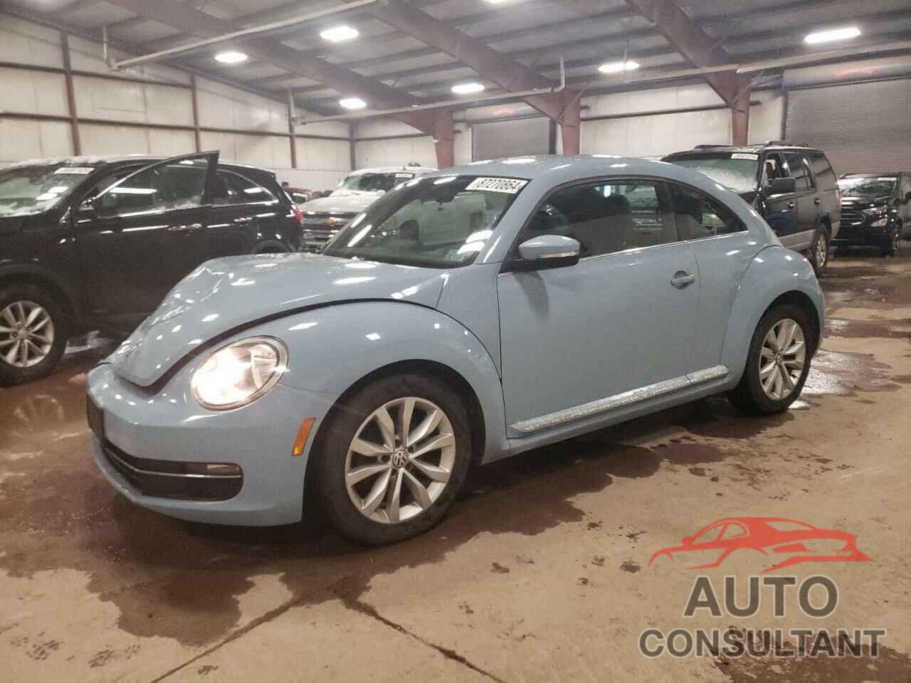 VOLKSWAGEN BEETLE 2013 - 3VWJL7ATXDM655246