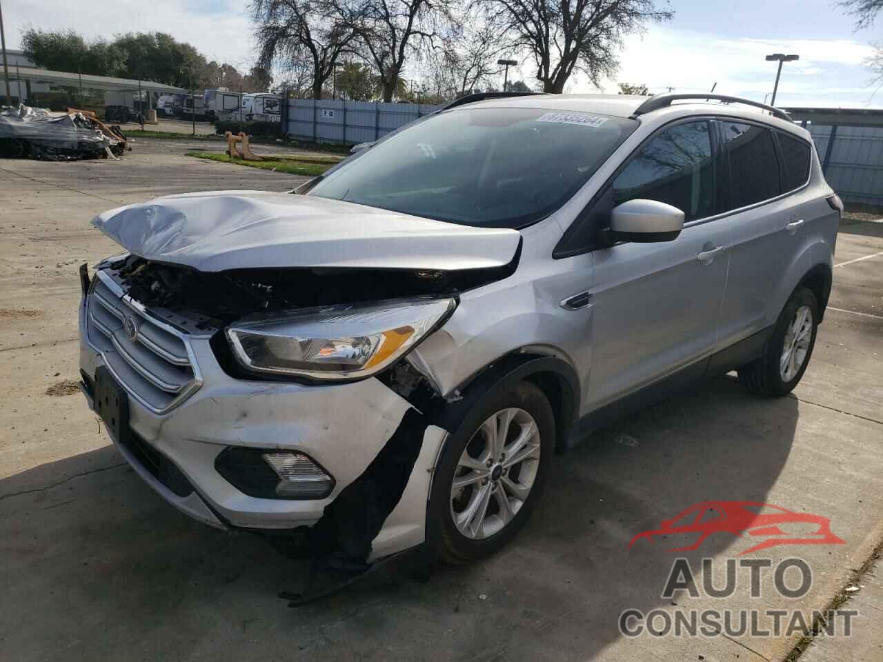 FORD ESCAPE 2018 - 1FMCU0GDXJUA10549
