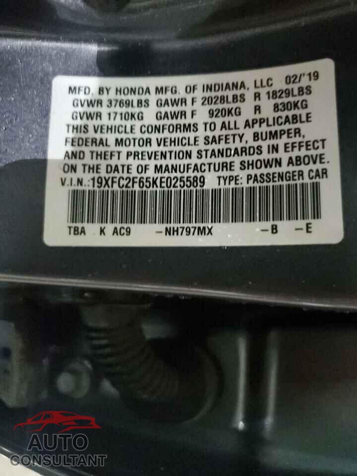 HONDA CIVIC 2019 - 19XFC2F65KE025589