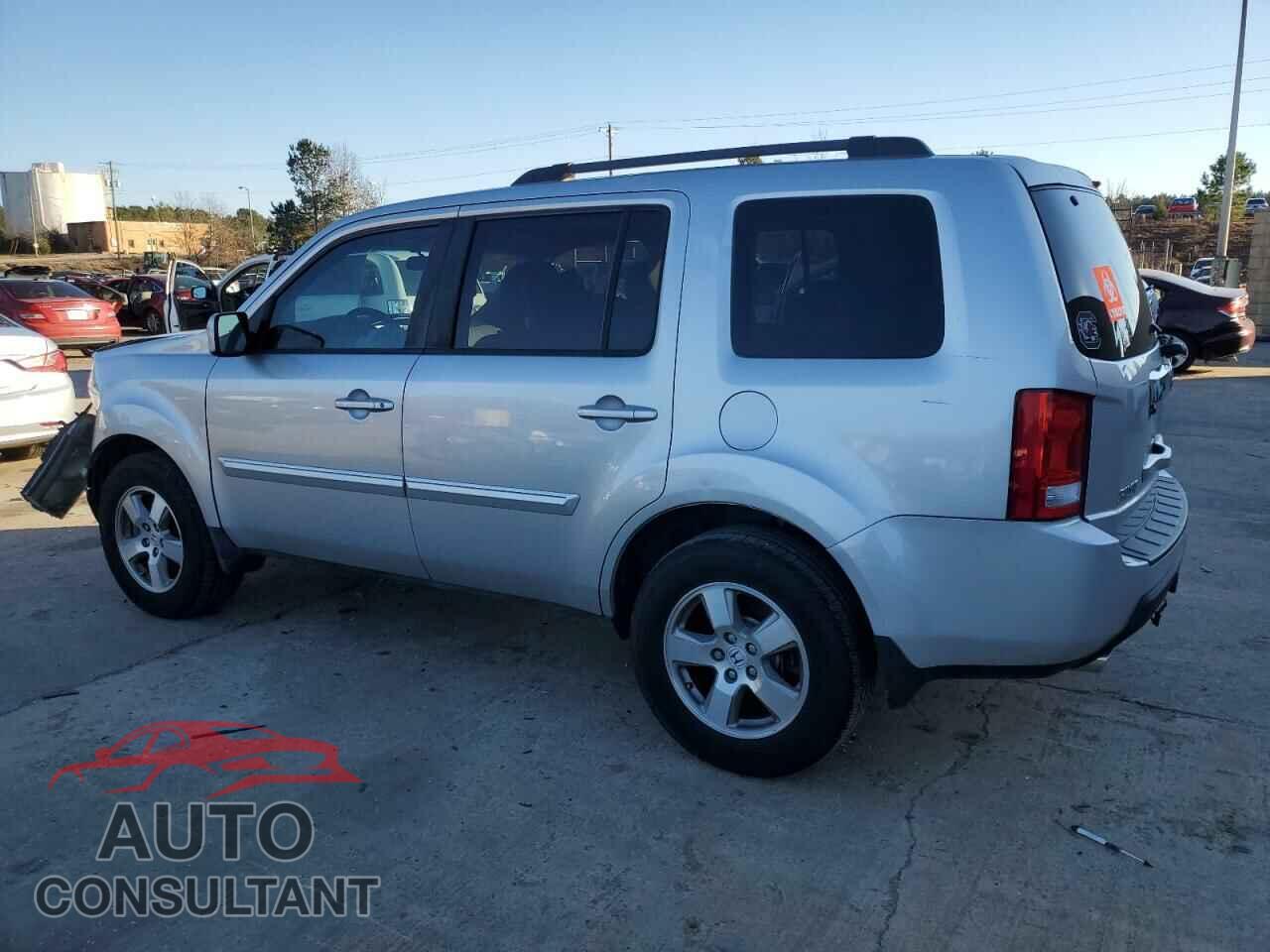 HONDA PILOT 2011 - 5FNYF3H44BB056554