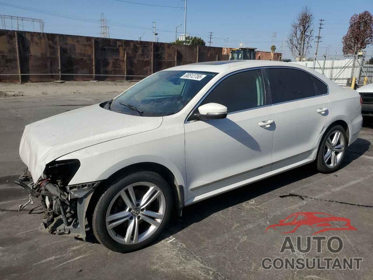 VOLKSWAGEN PASSAT 2014 - 1VWCT7A36EC025476