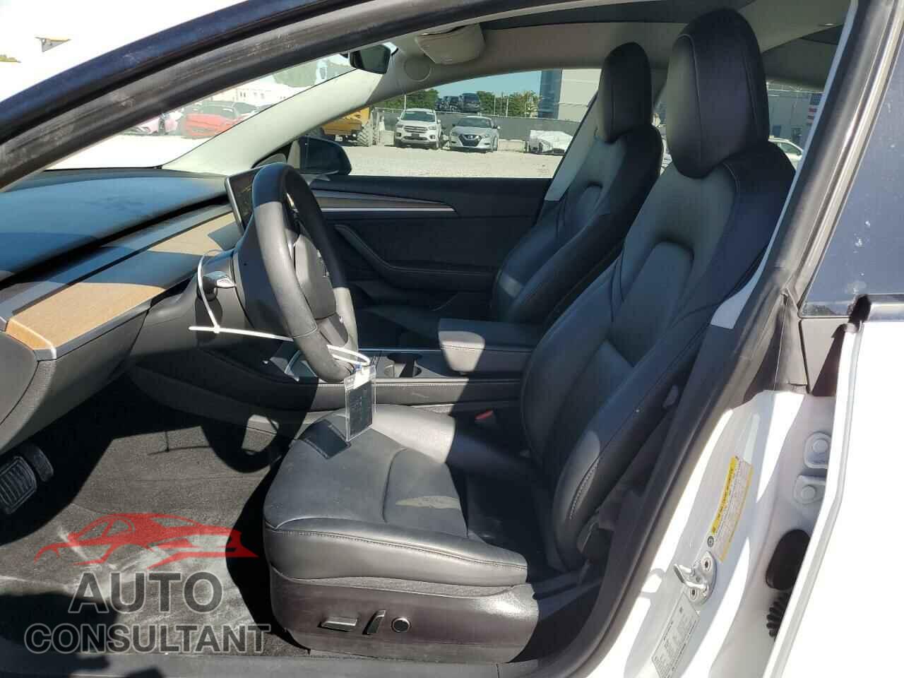 TESLA MODEL 3 2021 - 5YJ3E1EA7MF098604