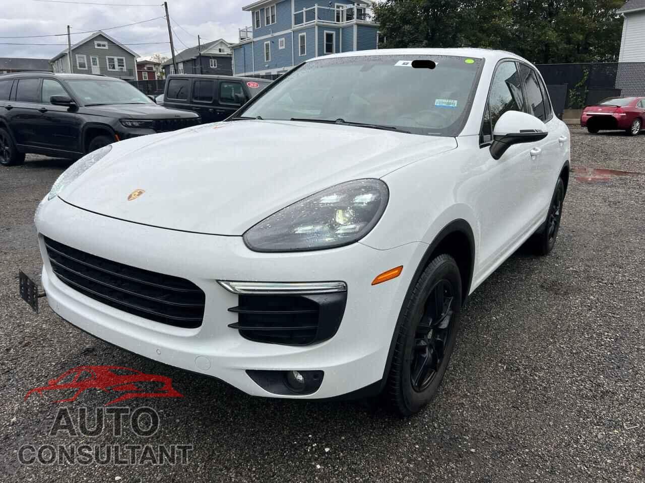 PORSCHE CAYENNE 2016 - WP1AA2A26GLA08205