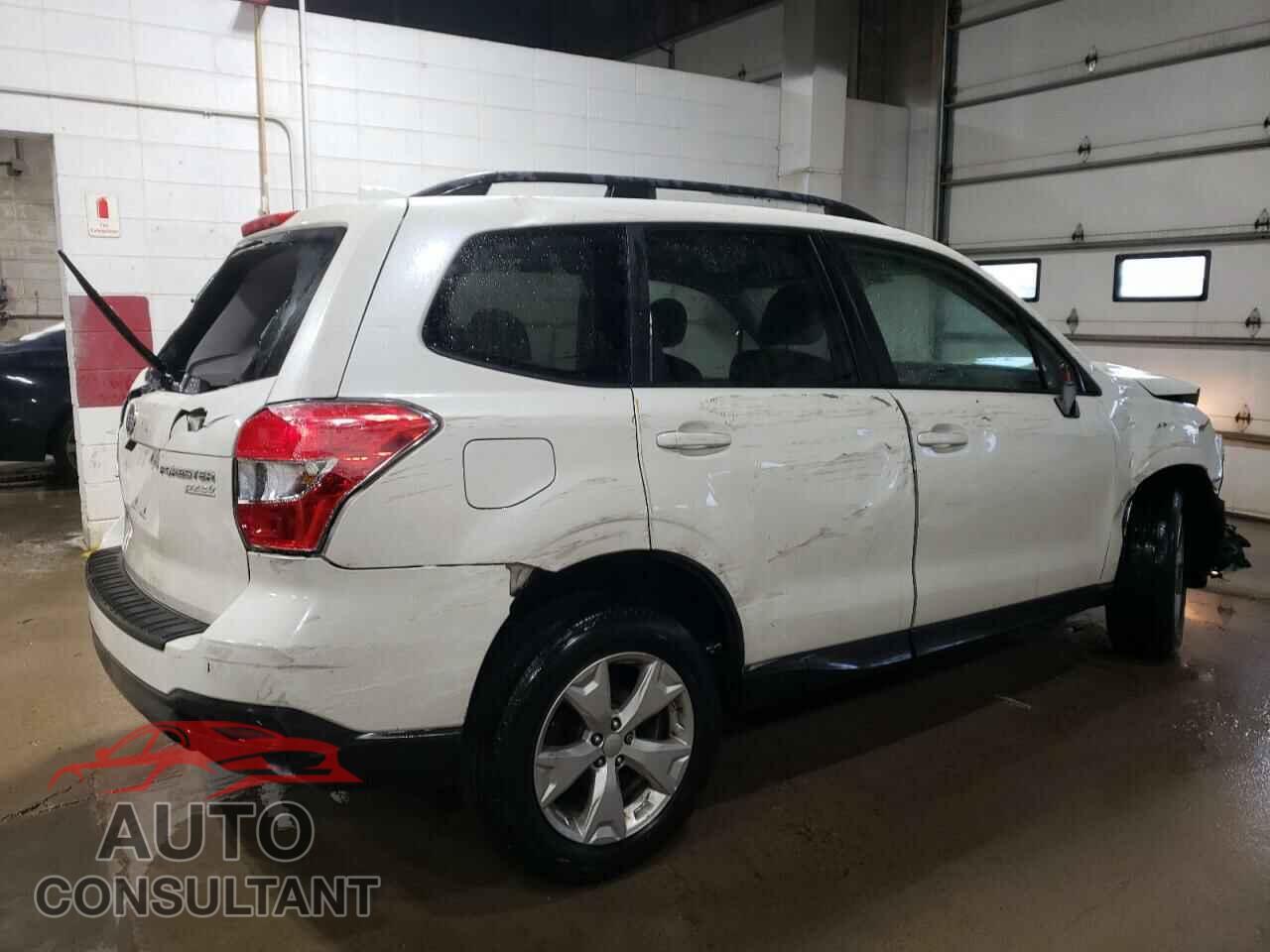 SUBARU FORESTER 2016 - JF2SJADC8GH540077