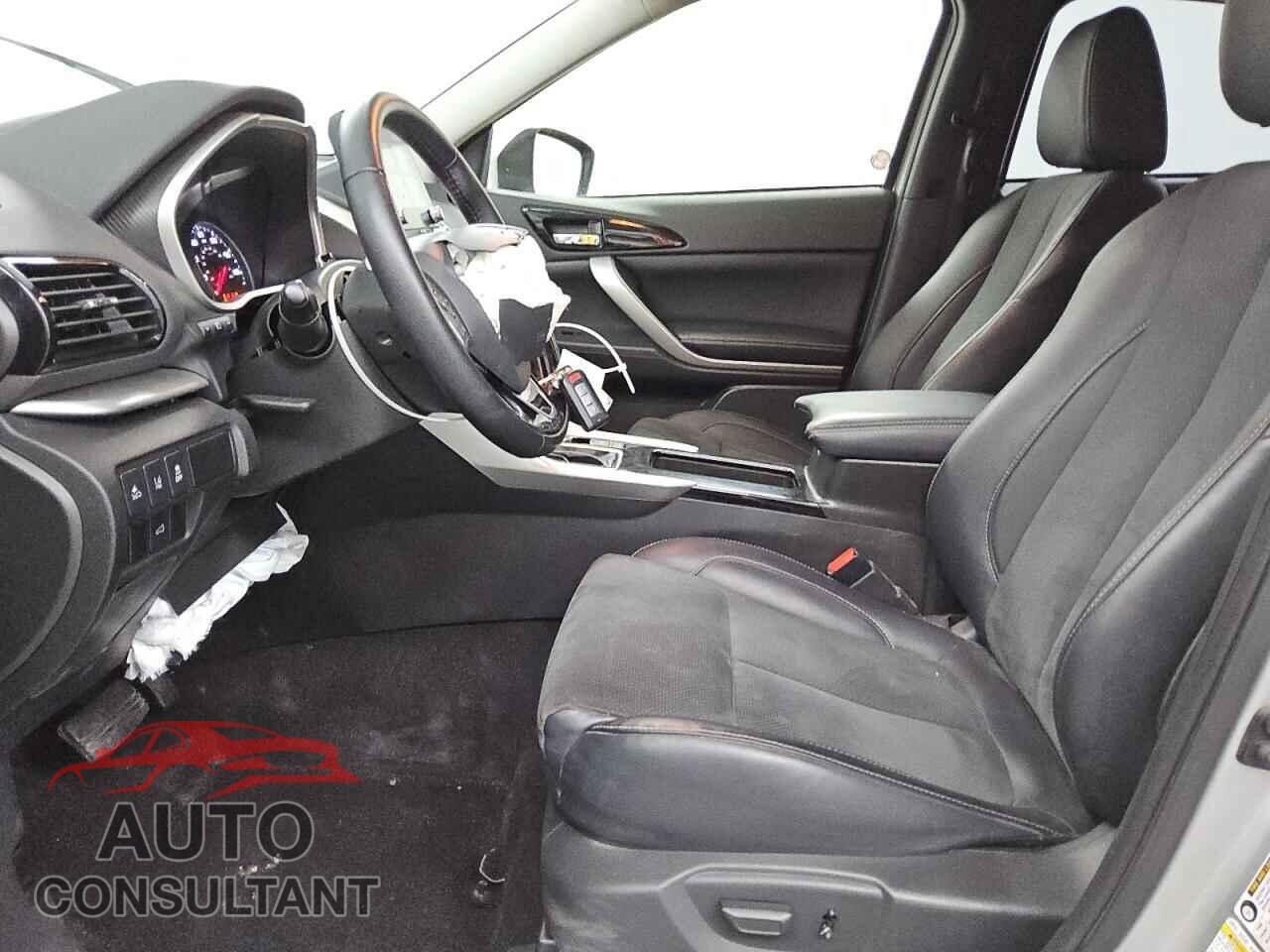 MITSUBISHI ECLIPSE 2024 - JA4ATWAAXRZ043351