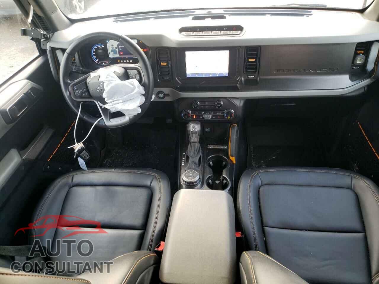 FORD BRONCO 2022 - 1FMEE5DPXNLB73621