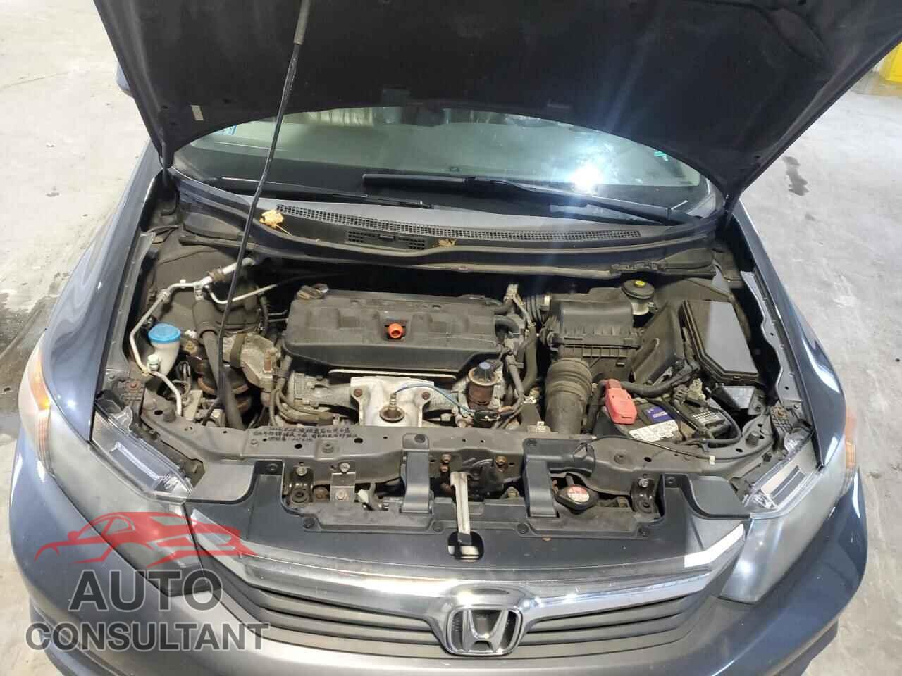 HONDA CIVIC 2012 - 2HGFB2F95CH553203