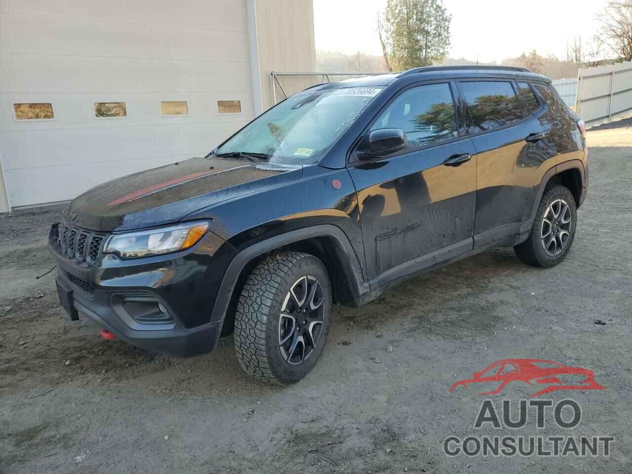 JEEP COMPASS 2024 - 3C4NJDDN4RT103552