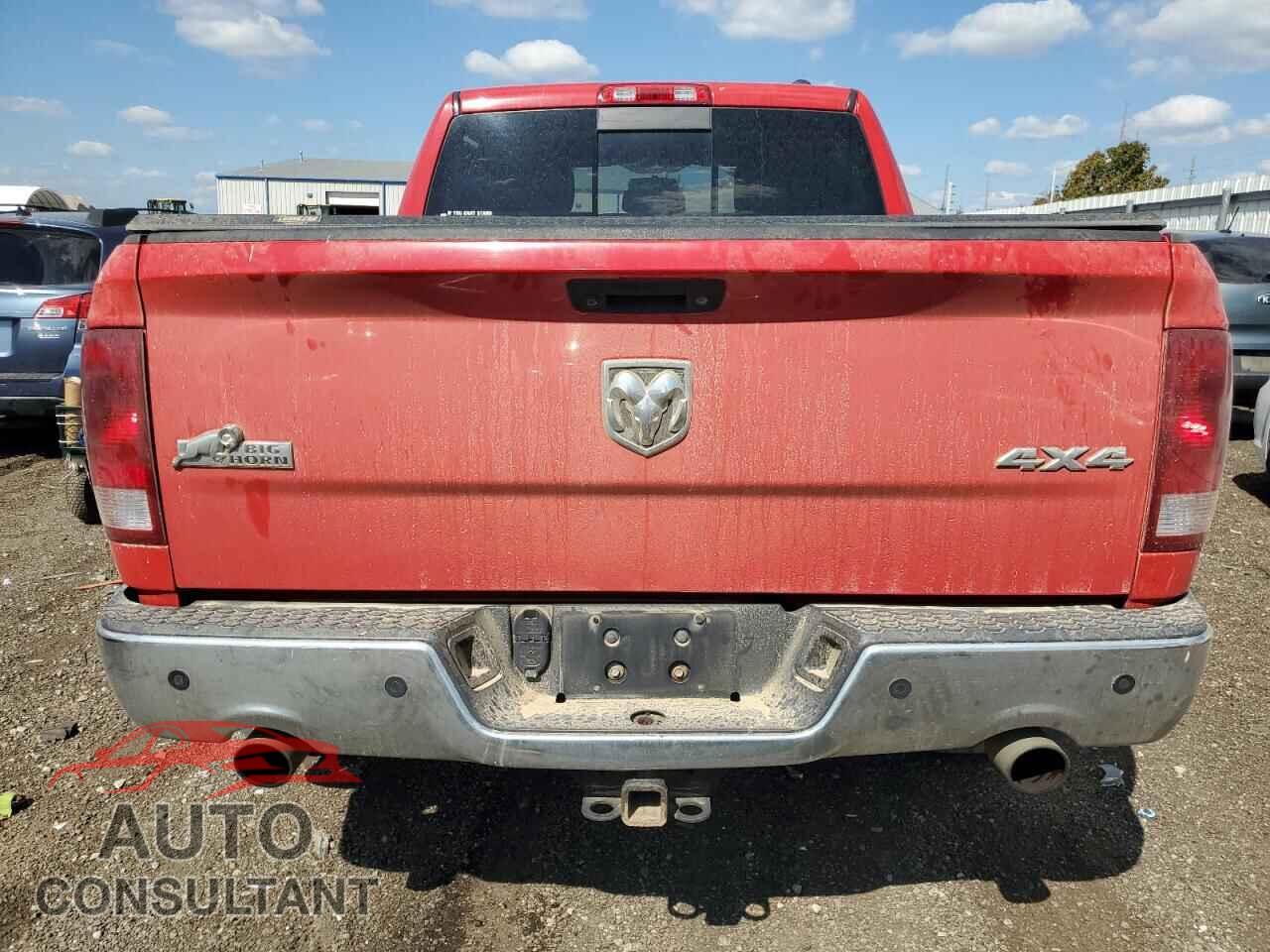 DODGE RAM 1500 2012 - 1C6RD7LT1CS186979