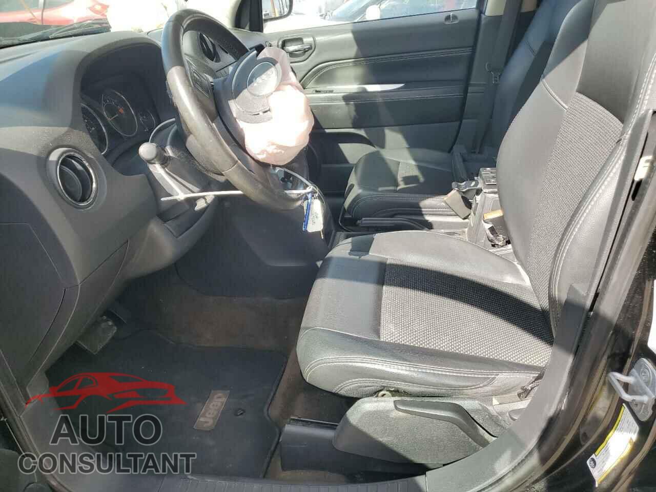 JEEP COMPASS 2014 - 1C4NJCEB5ED564211
