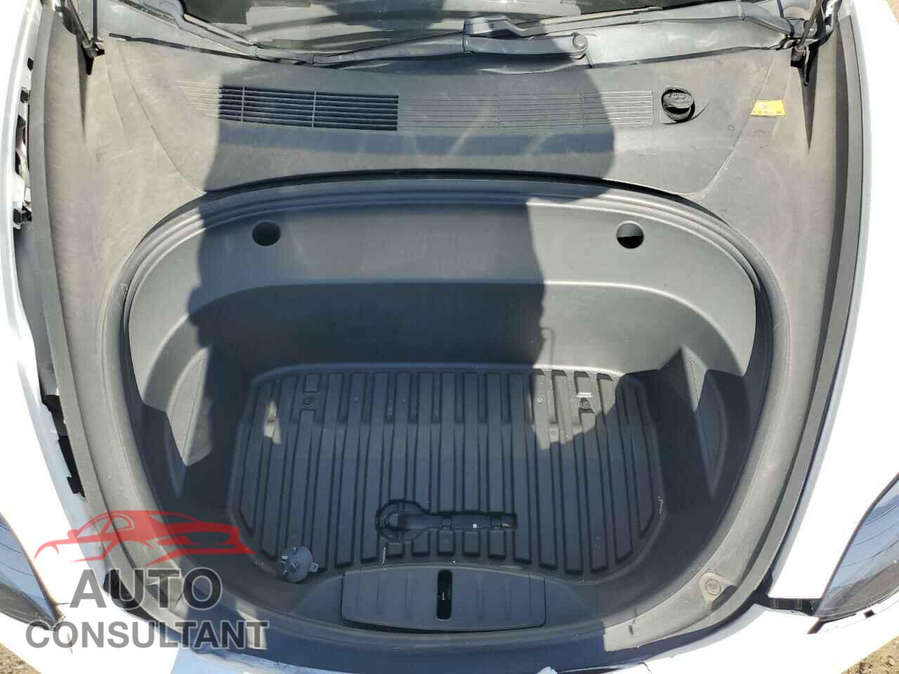 TESLA MODEL 3 2021 - 5YJ3E1EA7MF023112