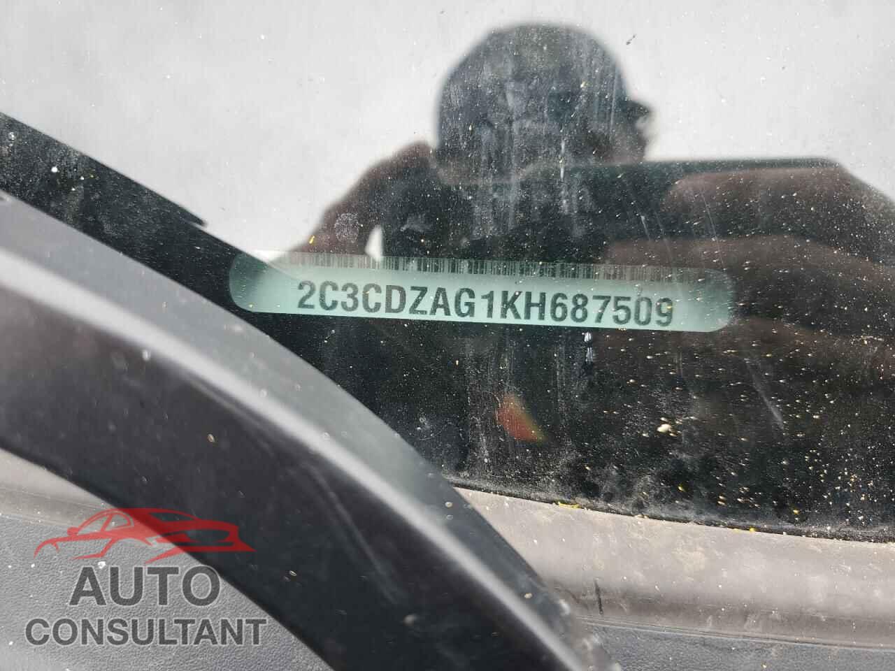 DODGE CHALLENGER 2019 - 2C3CDZAG1KH687509