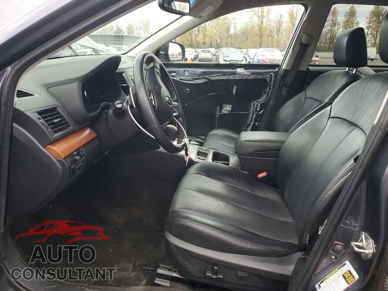 SUBARU OUTBACK 2014 - 4S4BRBLC5E3290575