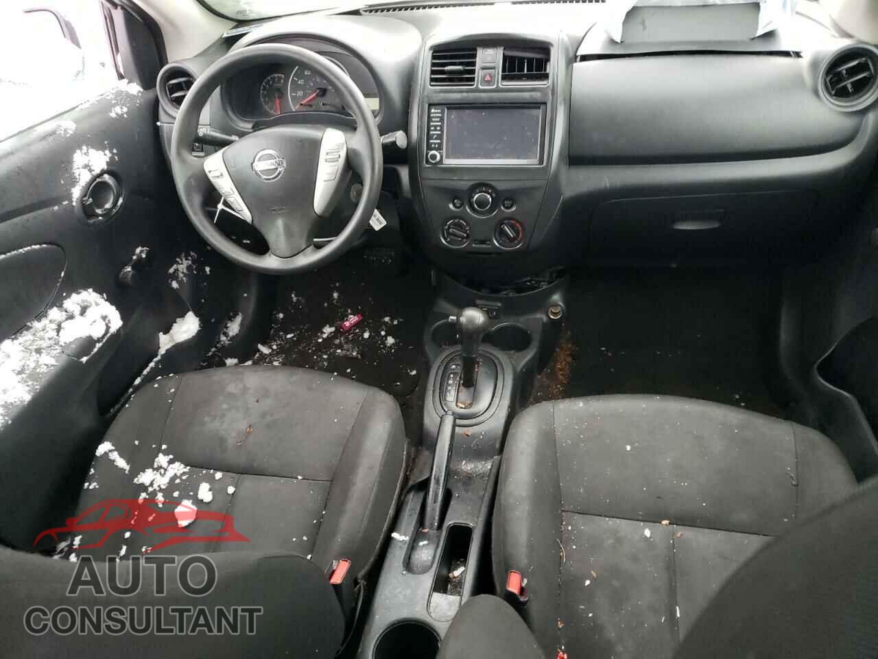NISSAN VERSA 2019 - 3N1CN7AP3KL876556
