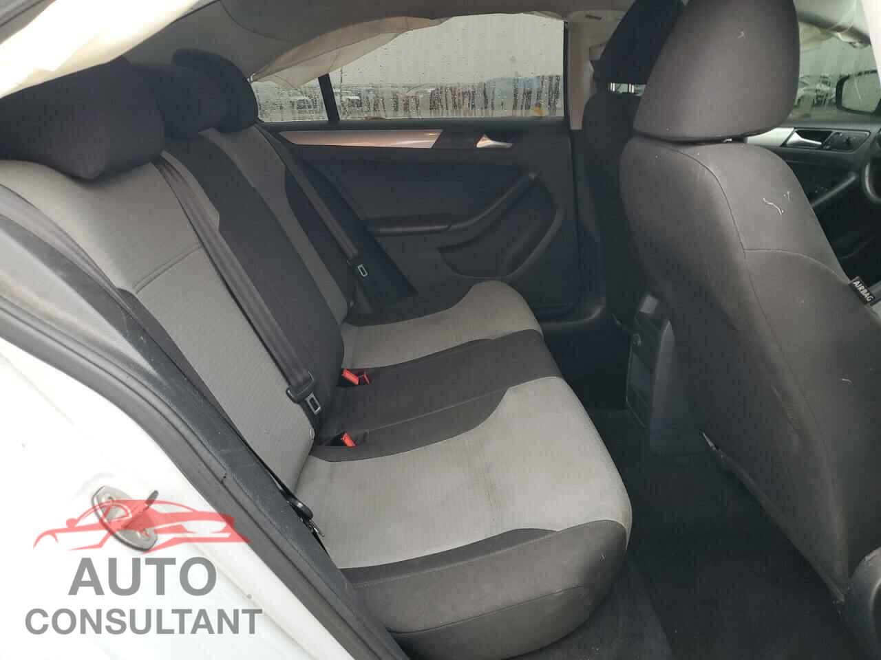 VOLKSWAGEN JETTA 2017 - 3VW2B7AJ6HM350872