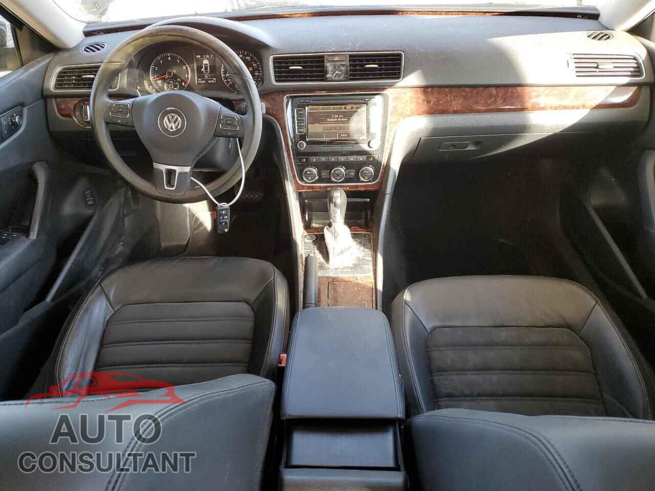 VOLKSWAGEN PASSAT 2012 - 1VWCH7A38CC109491
