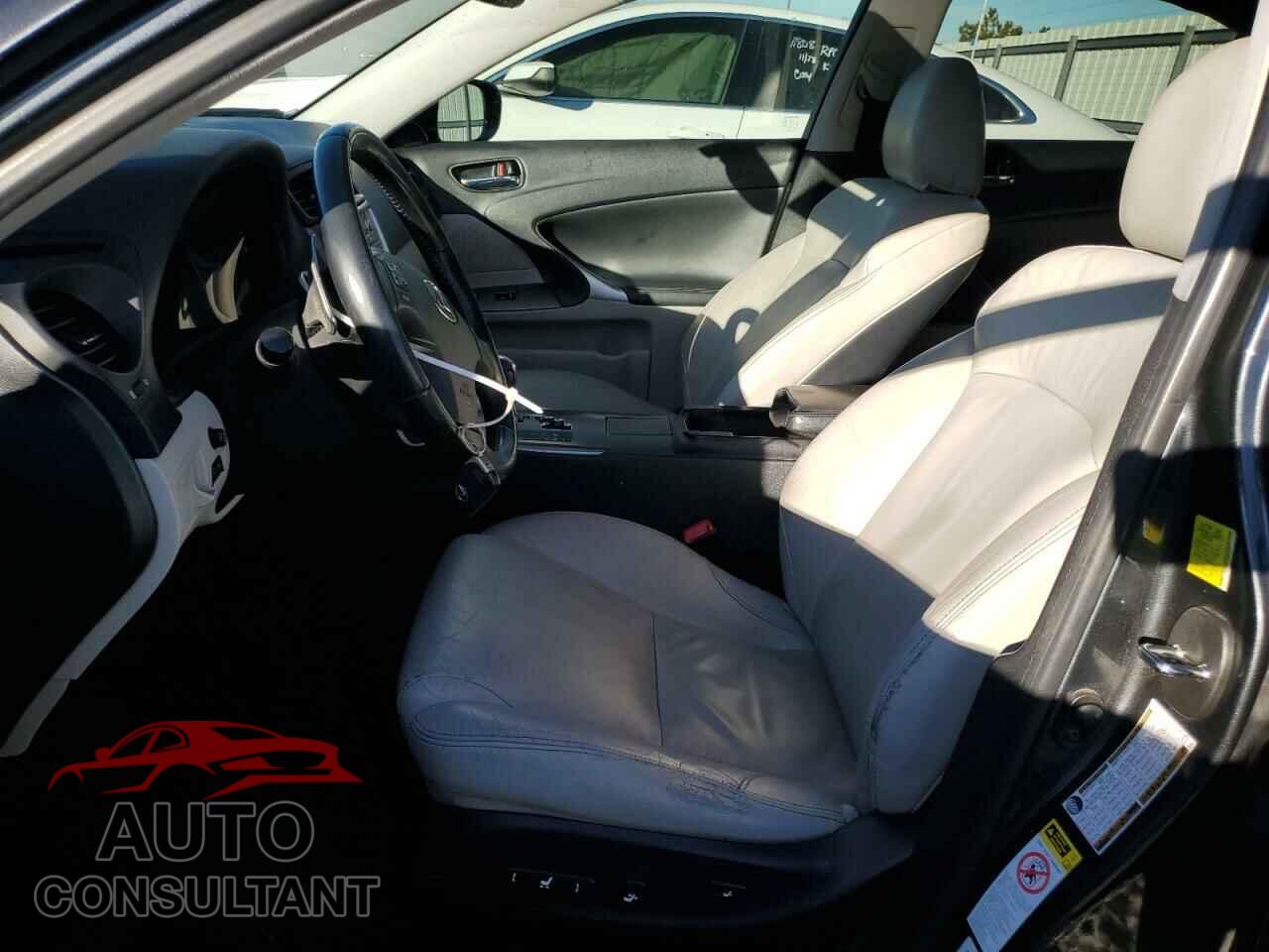LEXUS IS 2010 - JTHCF5C2XA5041745