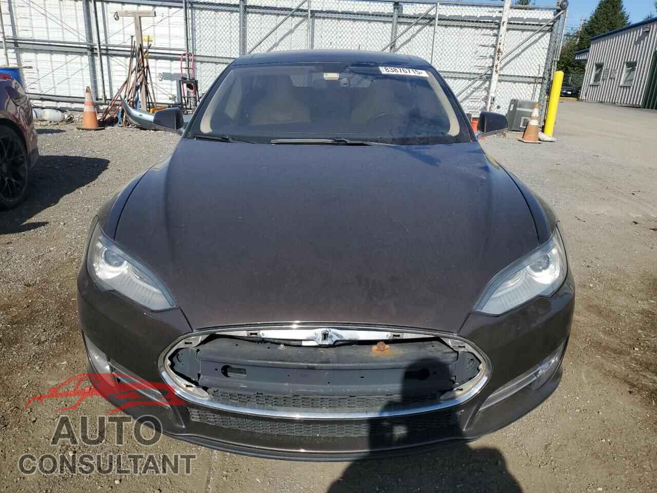 TESLA MODEL S 2013 - 5YJSA1DNXDFP11472