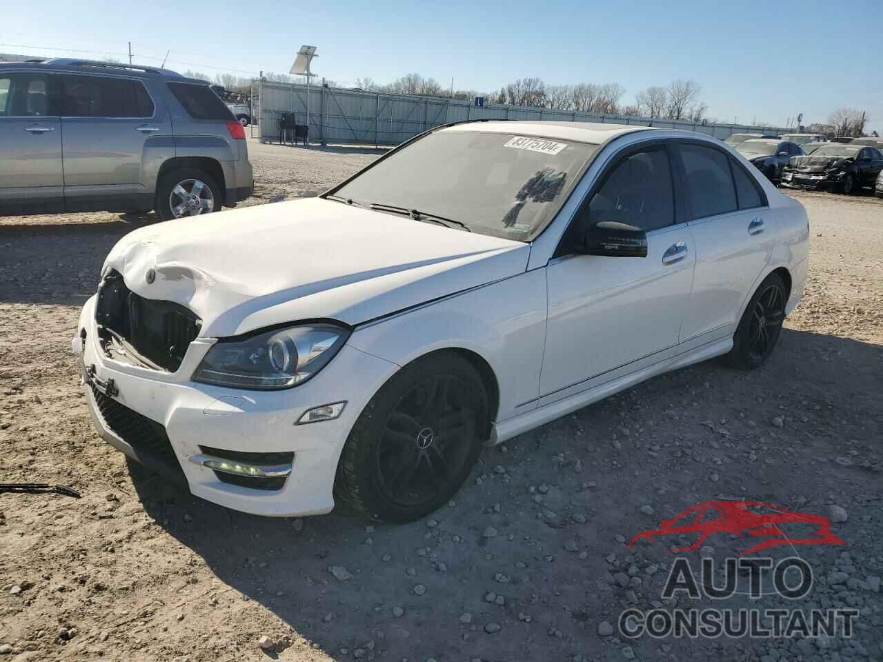 MERCEDES-BENZ C-CLASS 2013 - WDDGF8AB4DG054173