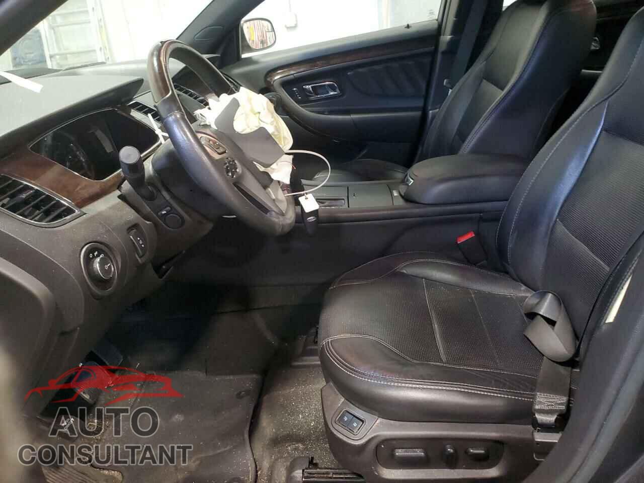 FORD TAURUS 2015 - 1FAHP2F81FG118409