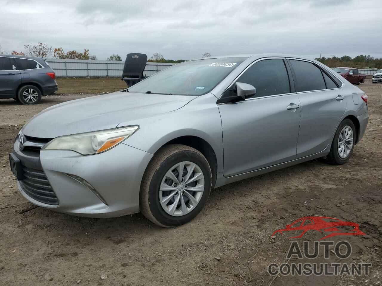 TOYOTA CAMRY 2016 - 4T4BF1FK7GR566912