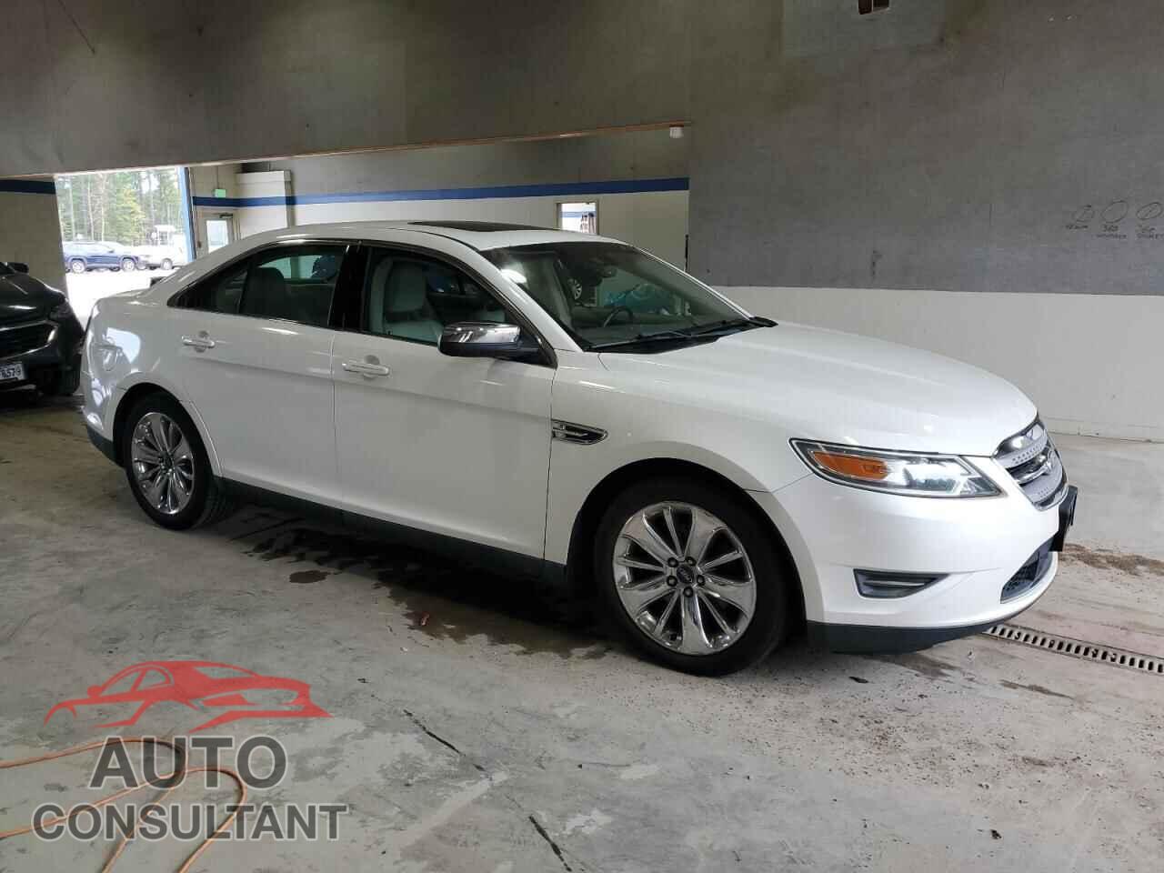 FORD TAURUS 2011 - 1FAHP2FW4BG133009