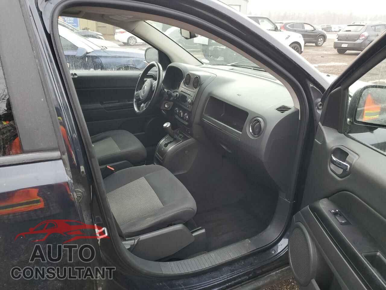JEEP COMPASS 2011 - 1J4NF4FB3BD133524