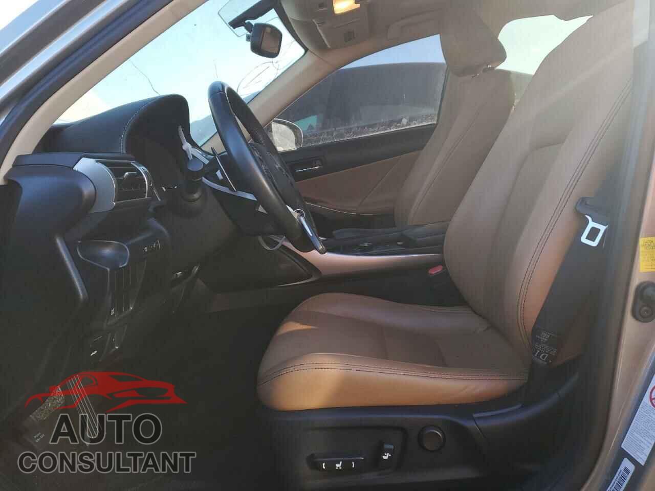 LEXUS IS 2014 - JTHCF1D22E5001088